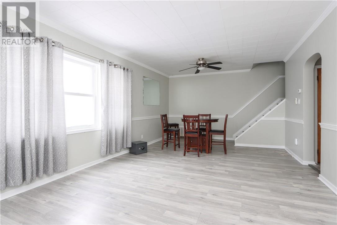 14 Domenico Street, Copper Cliff, Ontario  P0M 1N0 - Photo 19 - 2126525