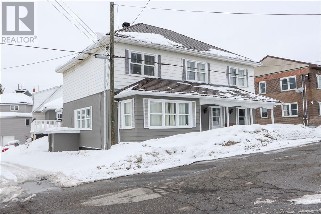 14 Domenico Street, Copper Cliff, Ontario  P0M 1N0 - Photo 57 - 2126525