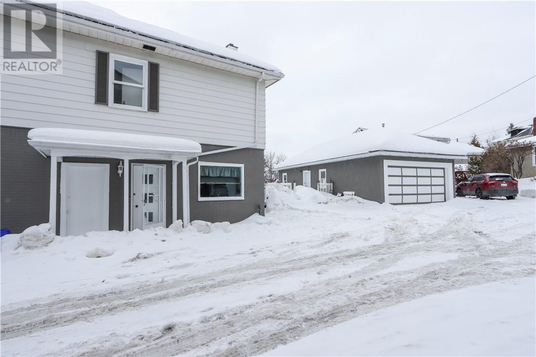 14 Domenico Street, Copper Cliff, Ontario  P0M 1N0 - Photo 59 - 2126525