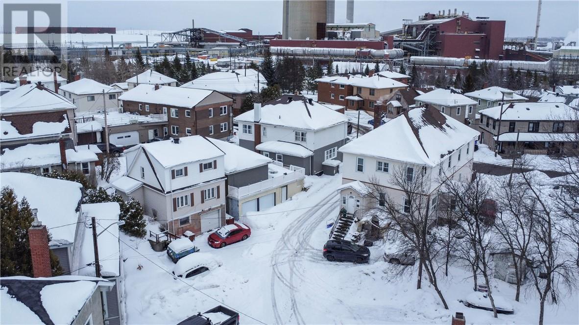 14 Domenico Street, Copper Cliff, Ontario  P0M 1N0 - Photo 73 - 2126525