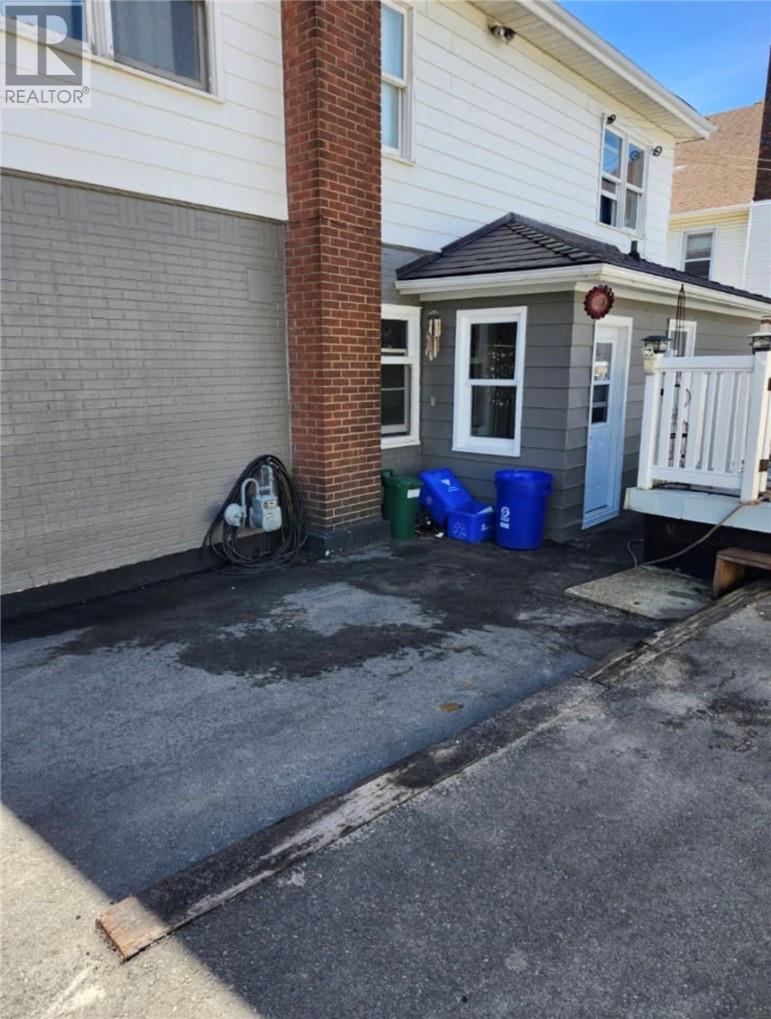 14 Domenico Street, Copper Cliff, Ontario  P0M 1N0 - Photo 80 - 2126525