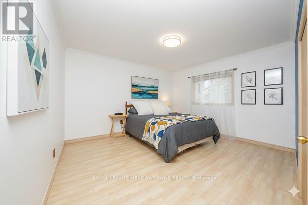 5 Louisa Street, Halton Hills, Ontario  L0P 1K0 - Photo 15 - W12813780