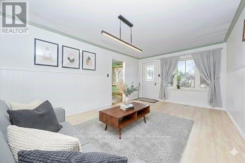 5 Louisa Street, Halton Hills, Ontario  L0P 1K0 - Photo 6 - W12813780