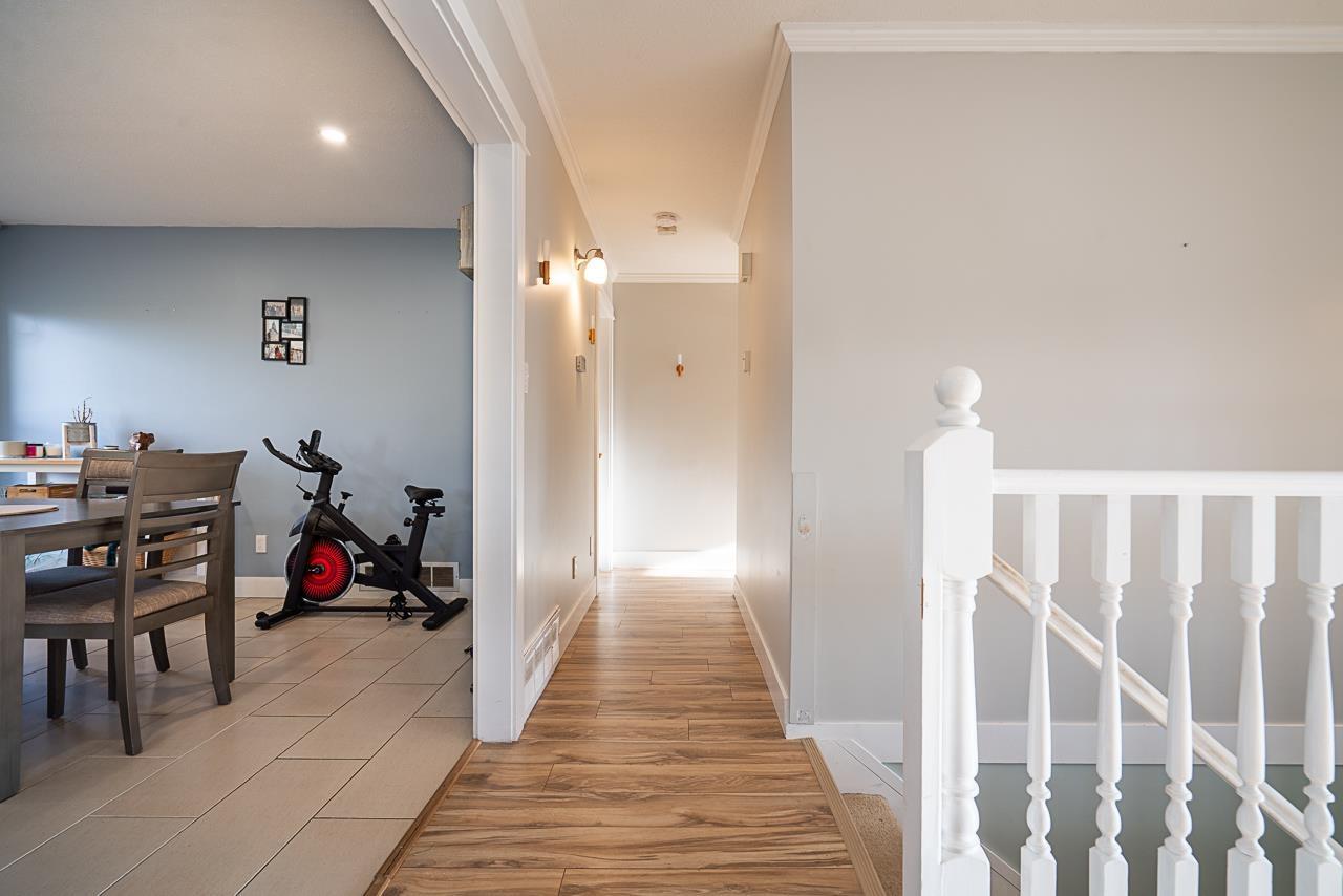 8455 Cade Barr Street, Mission, British Columbia  V2V 7K4 - Photo 7 - R3092877