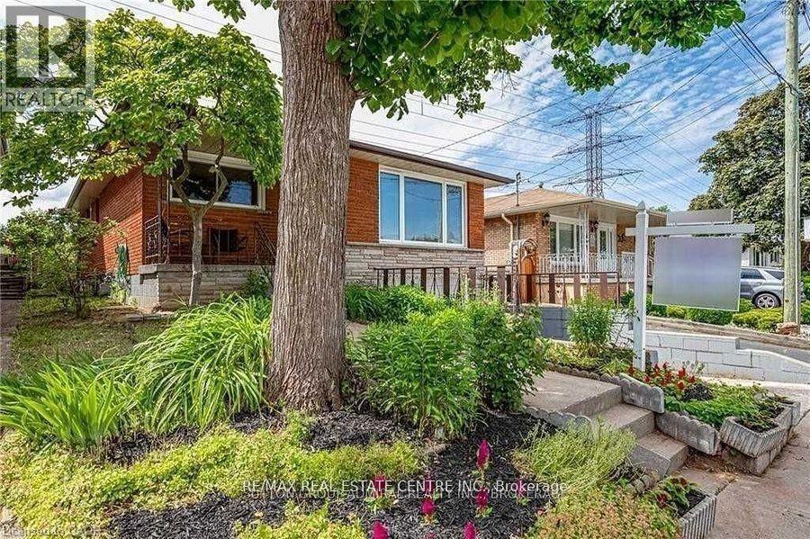 49 Selkirk Avenue, Hamilton, Ontario  L8H 5L6 - Photo 2 - 40807105