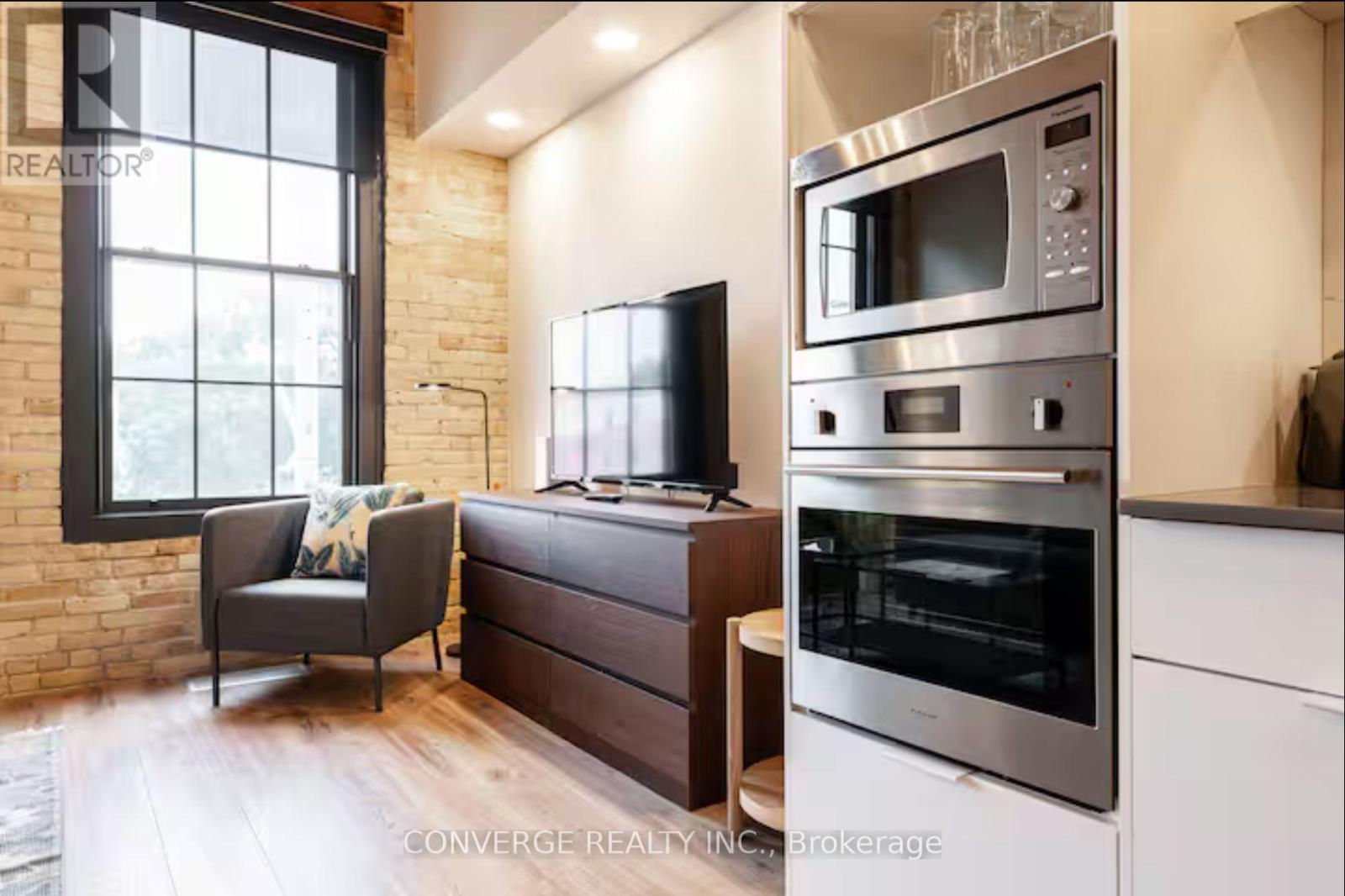 206 - 245 Downie Street, Stratford, Ontario  N5A 1X5 - Photo 8 - X12813772