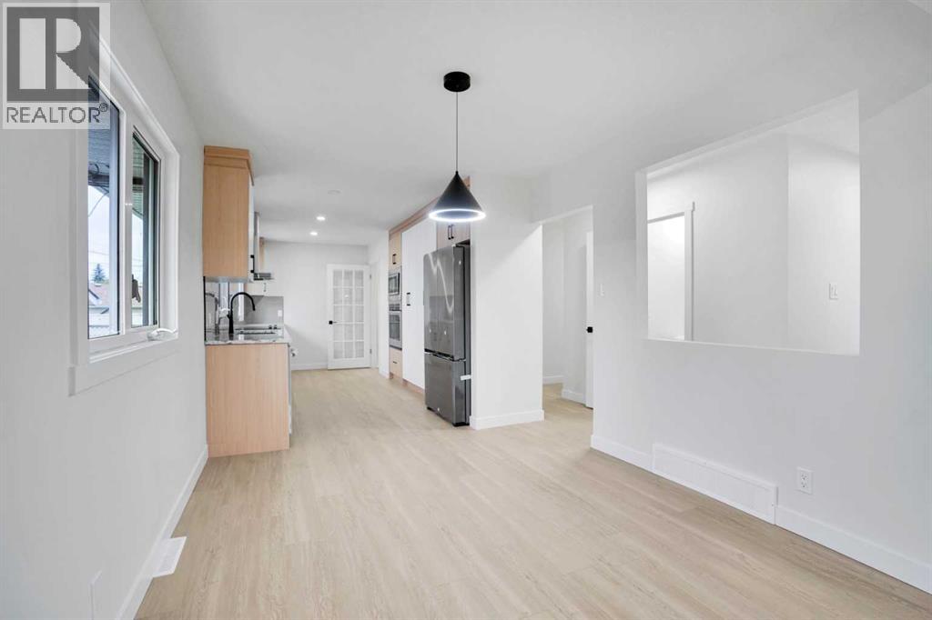 6116 Buckthorn Road Nw, Calgary, Alberta  T2K 2Z1 - Photo 17 - A2276769