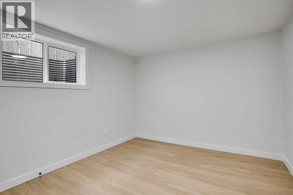 6116 Buckthorn Road Nw, Calgary, Alberta  T2K 2Z1 - Photo 39 - A2276769