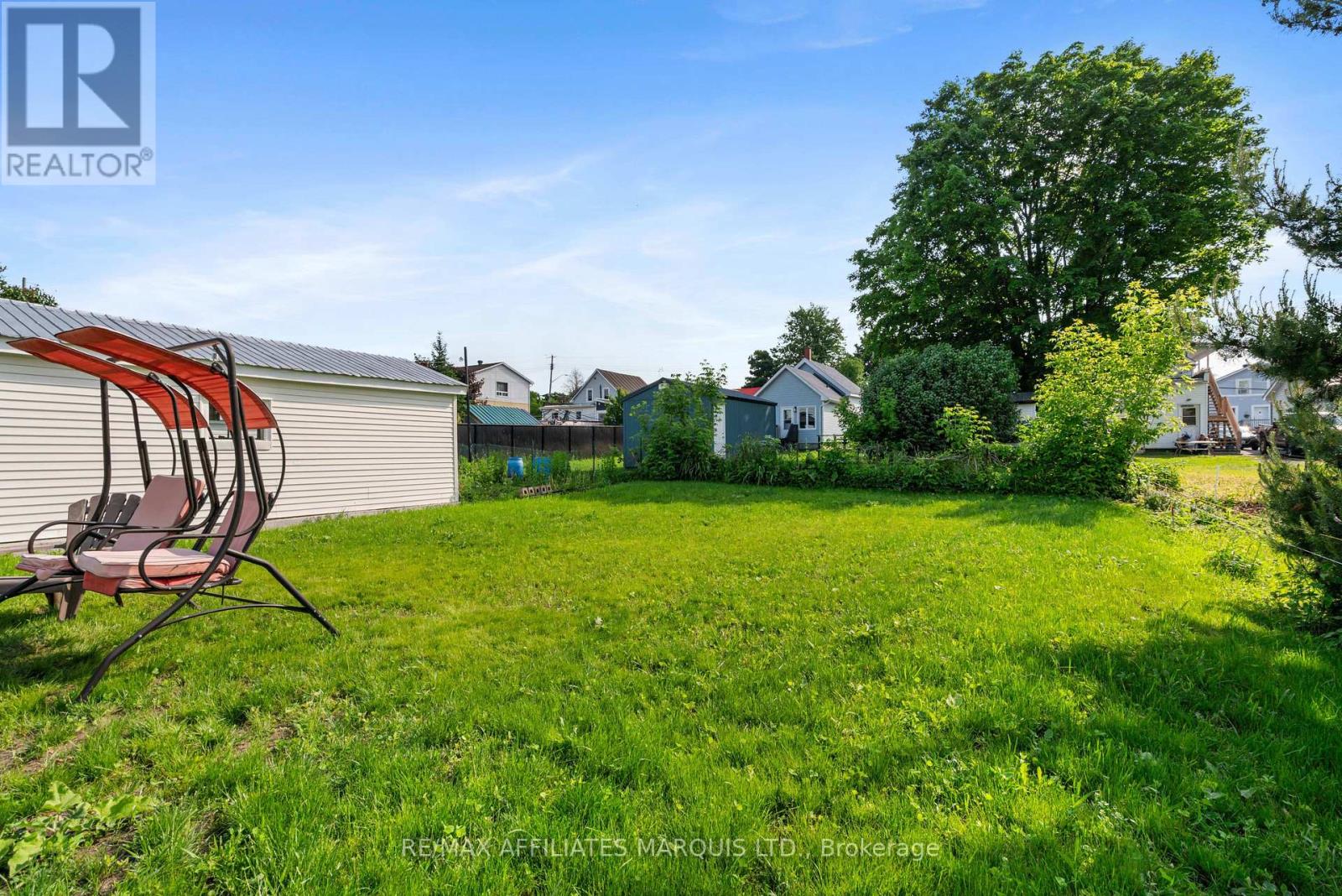 106 Bishop Street S, North Glengarry, Ontario  K0C 1A0 - Photo 27 - X12813790