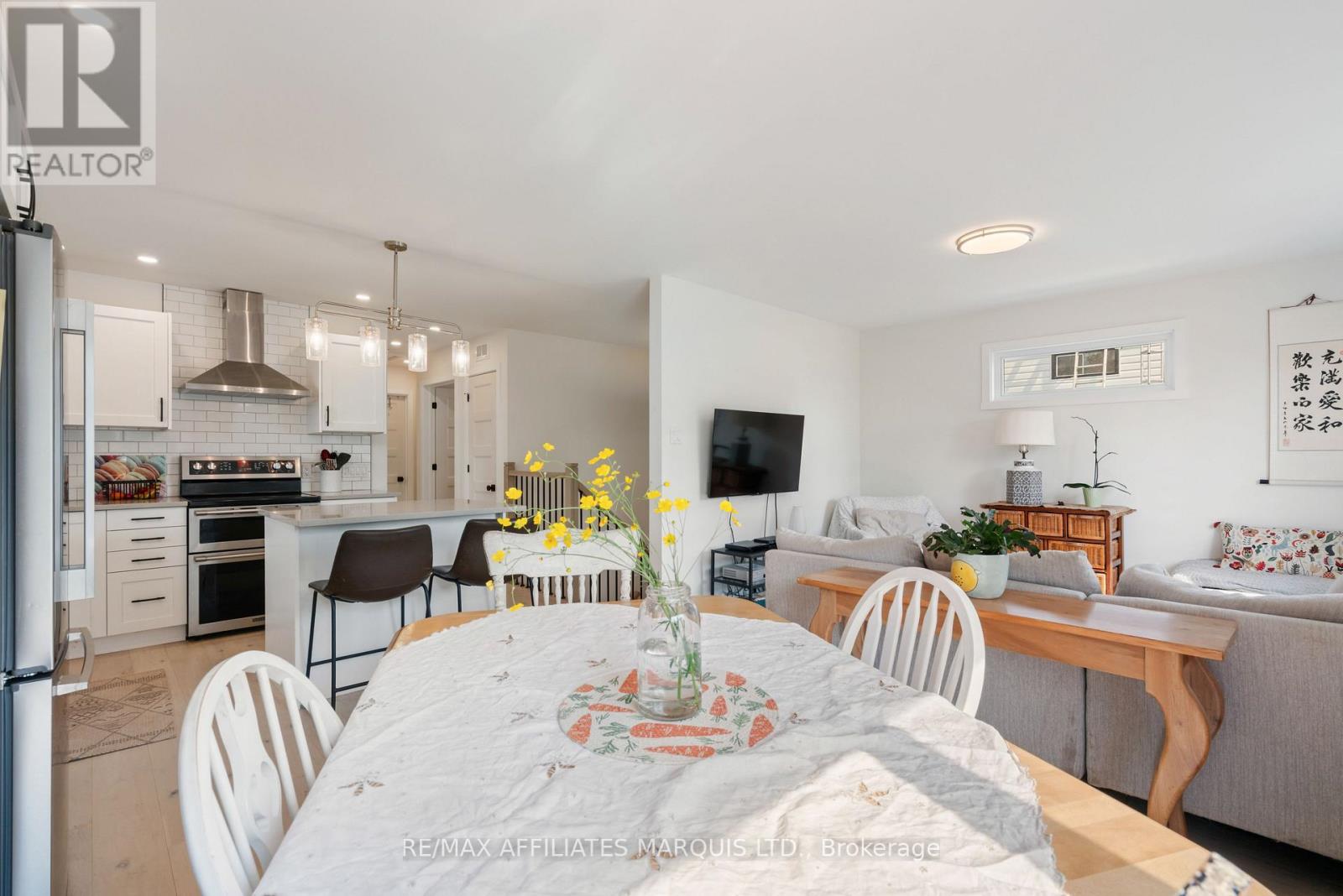 106 Bishop Street S, North Glengarry, Ontario  K0C 1A0 - Photo 9 - X12813790