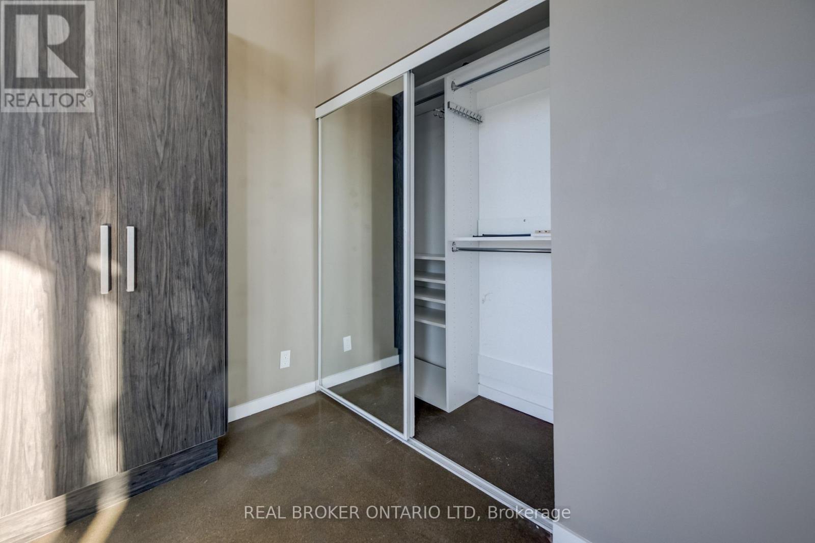 616 - 404 King Street W, Kitchener, Ontario  N2G 1C8 - Photo 5 - X12813832