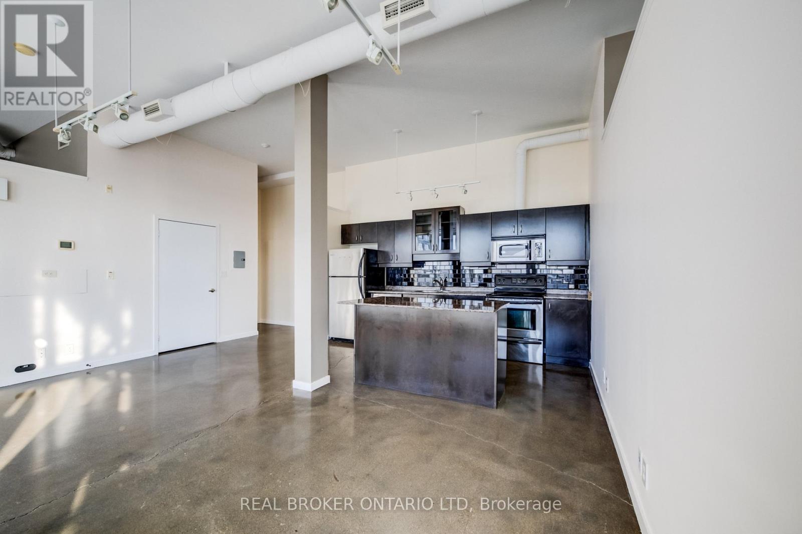 616 - 404 King Street W, Kitchener, Ontario  N2G 1C8 - Photo 8 - X12813832