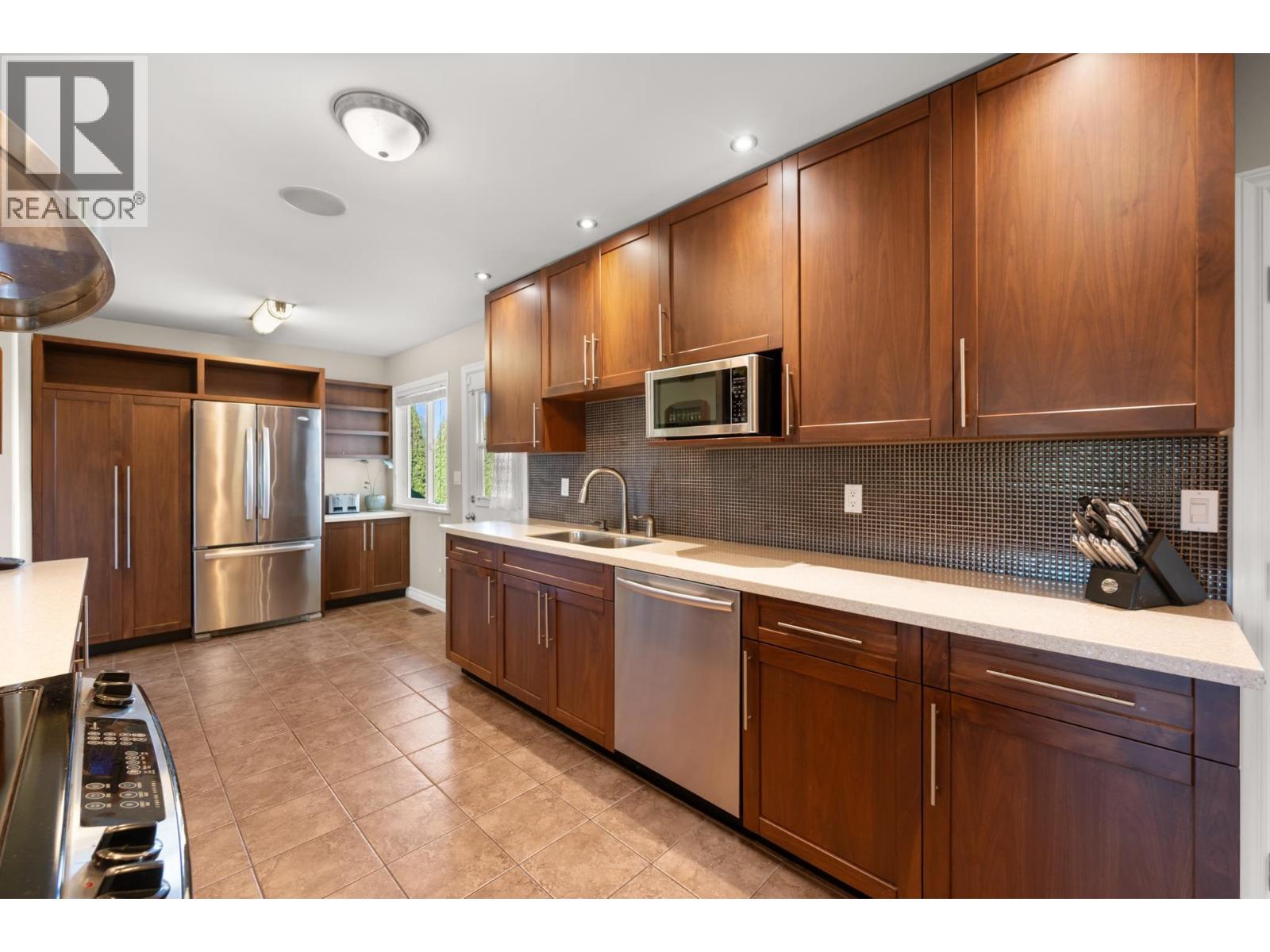 5118 Cooper Place, Delta, British Columbia  V4K 3J1 - Photo 5 - R3092704