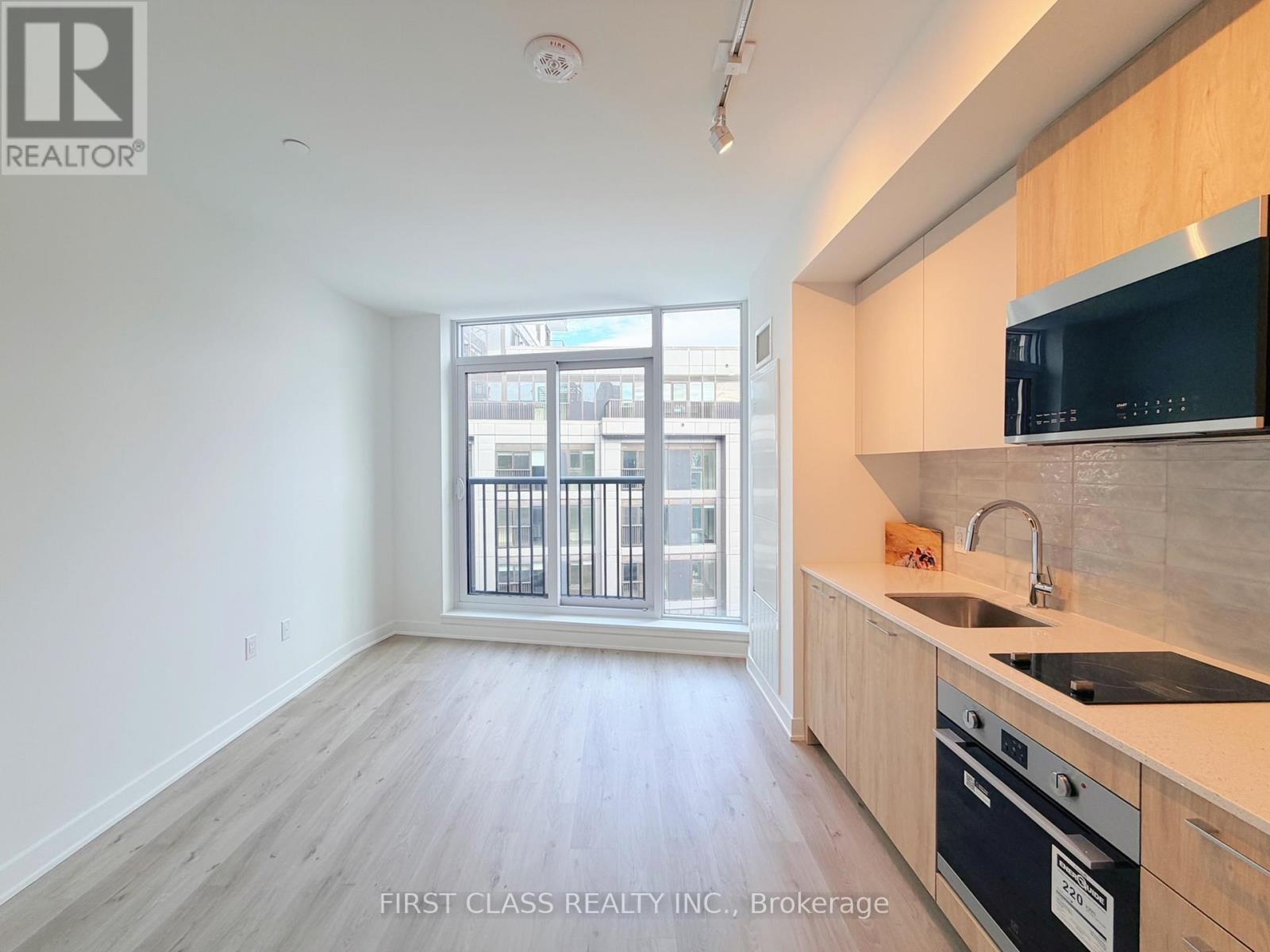 620 - 30 Dreamers Way, Toronto, Ontario  M5A 0Y7 - Photo 6 - C12813796