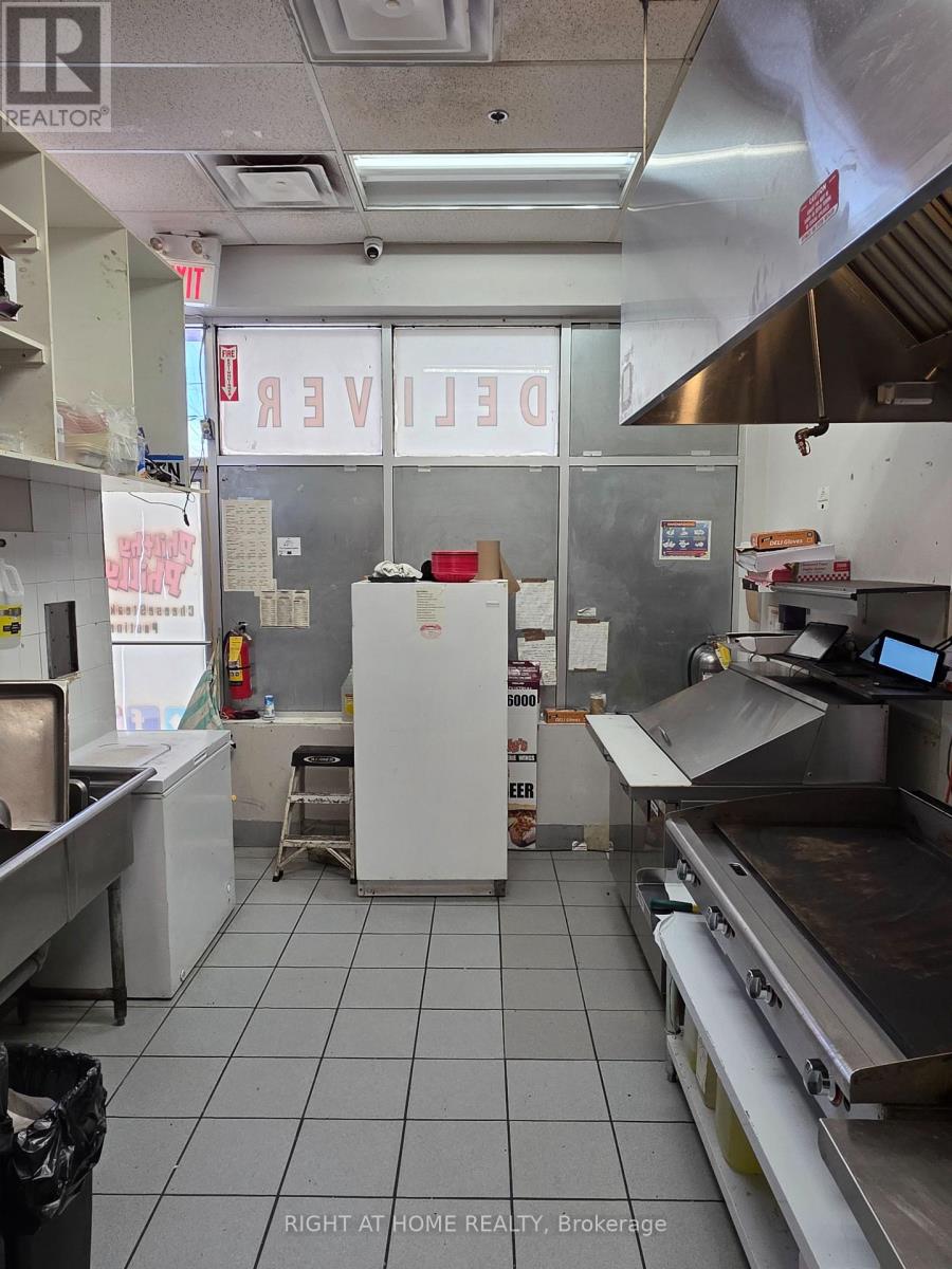 E1 - 710 Taunton Road E, Whitby, Ontario  L1R 0K6 - Photo 21 - E12813814