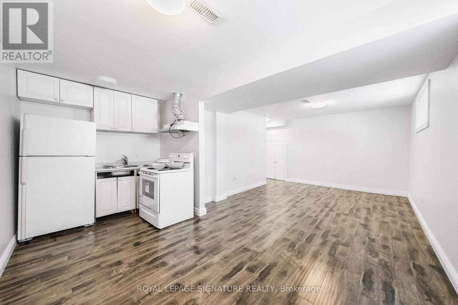 246 Hodgson Drive, Newmarket (Central Newmarket), Ontario  L3Y 1E2 - Photo 32 - N12813812