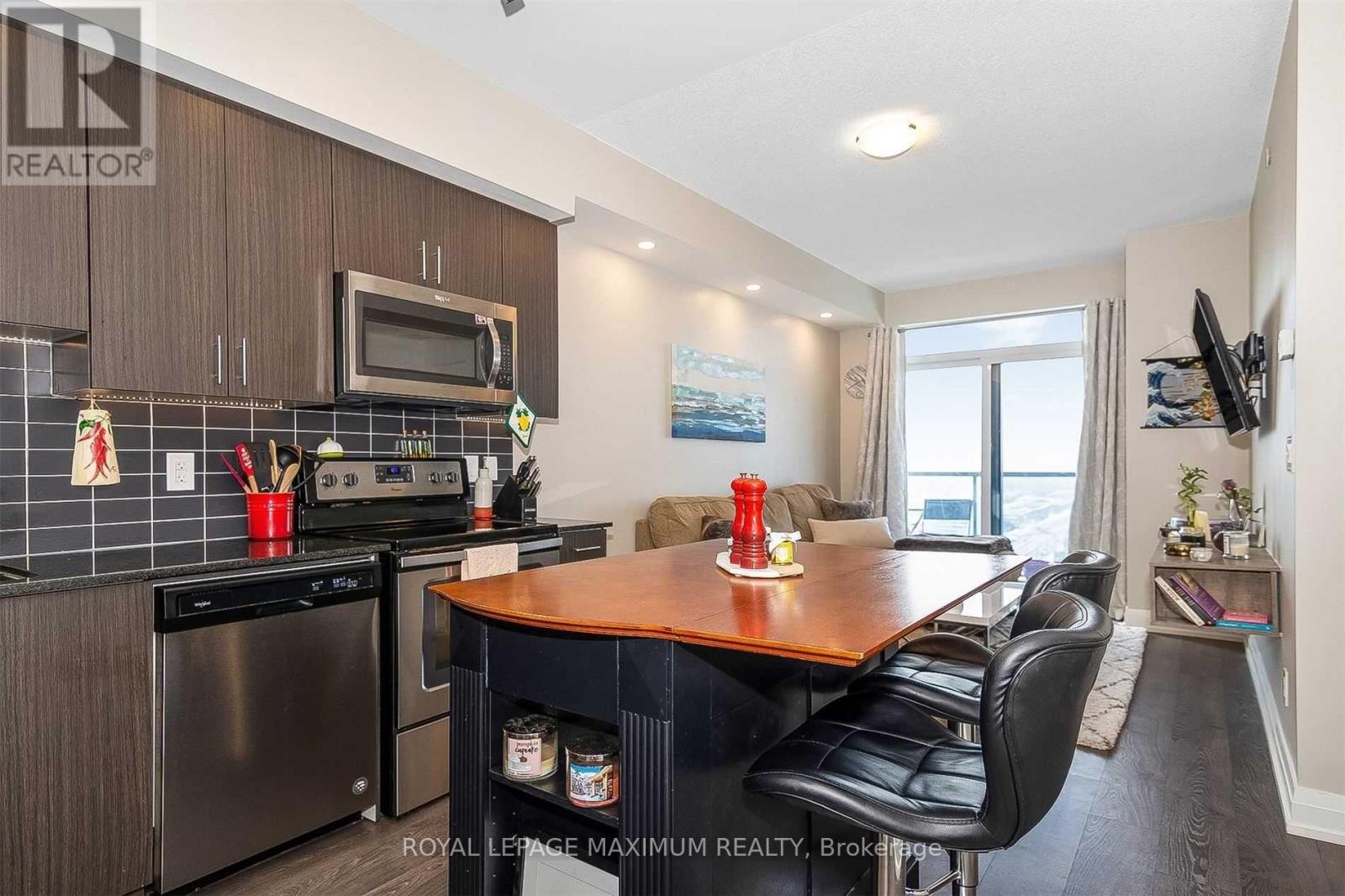 2007 - 3700 Highway 7 Road, Vaughan, Ontario  L4L 0G8 - Photo 5 - N12813816