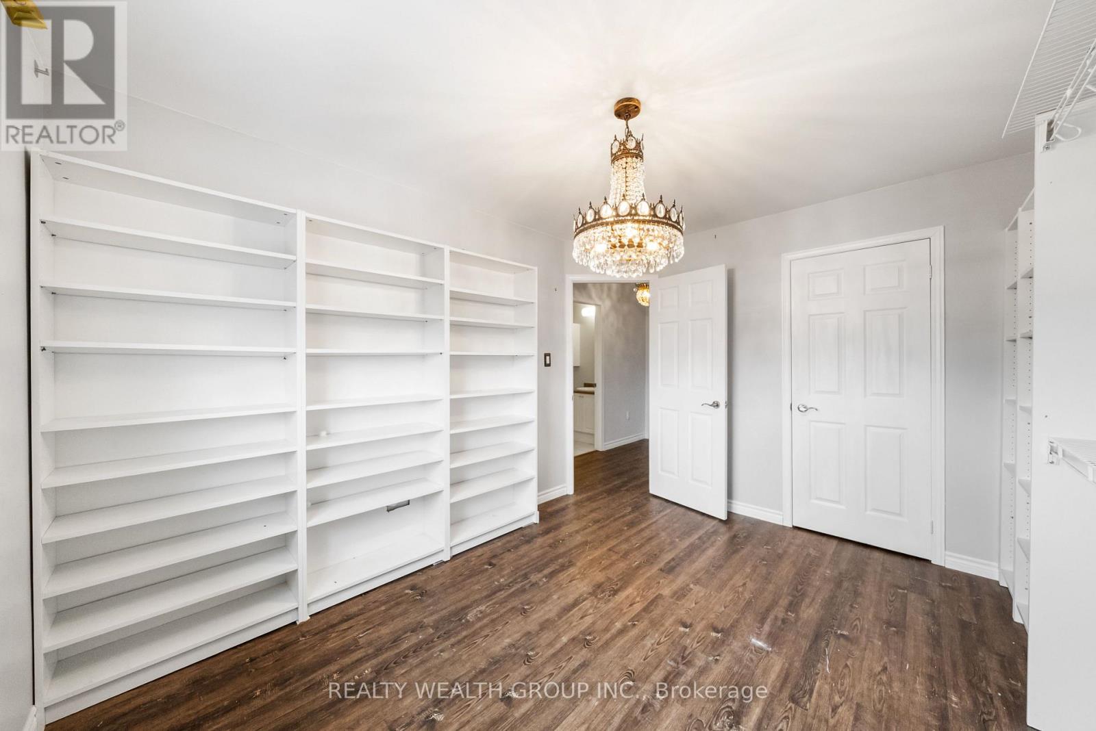 34 Castle Park Boulevard, Vaughan, Ontario  L4H 1M4 - Photo 27 - N12813818