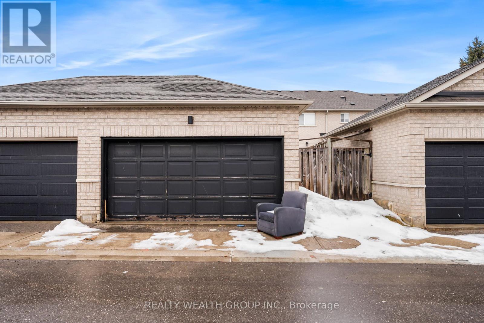 34 Castle Park Boulevard, Vaughan, Ontario  L4H 1M4 - Photo 44 - N12813818