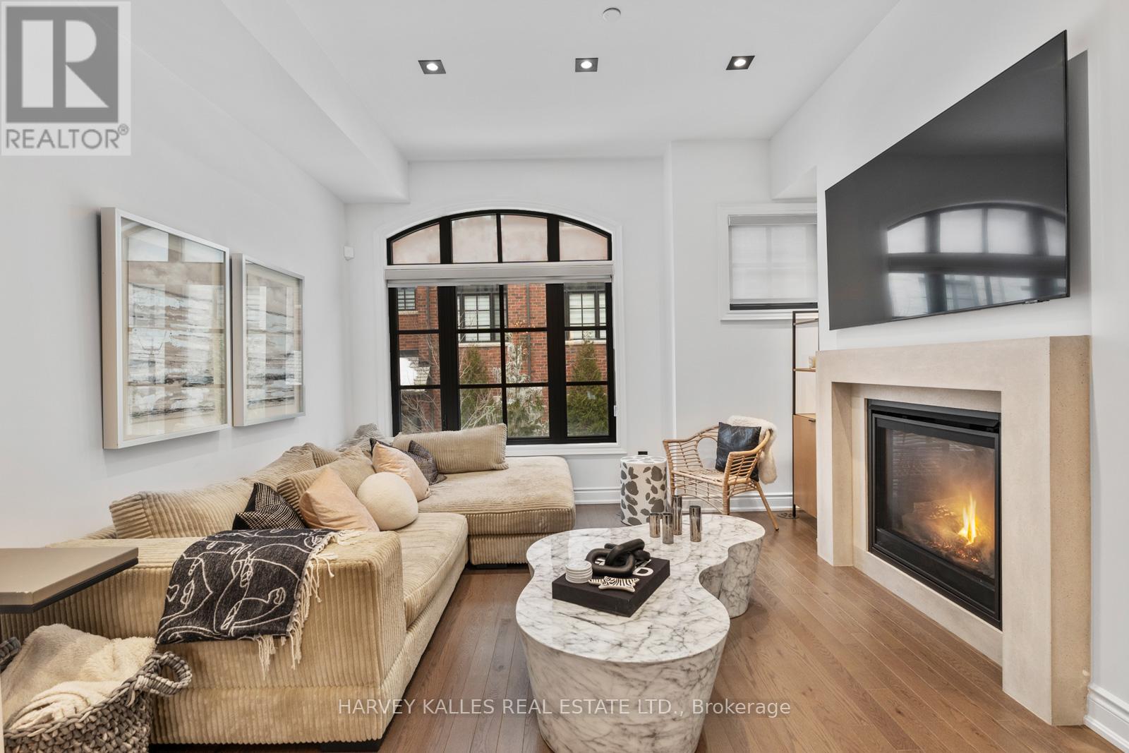 20 - 80 Daisy Avenue, Toronto, Ontario  M8W 0B7 - Photo 10 - W12803182