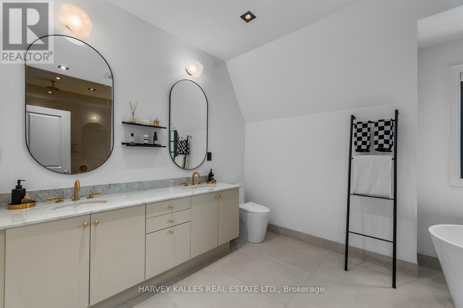 20 - 80 Daisy Avenue, Toronto, Ontario  M8W 0B7 - Photo 24 - W12803182