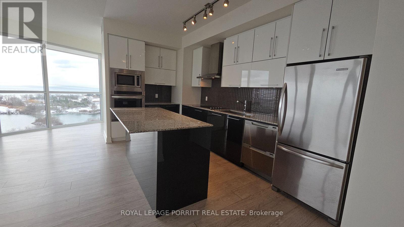 #1103 - 80 Marine Parade Drive, Toronto, Ontario  M8V 0A3 - Photo 8 - W12813798