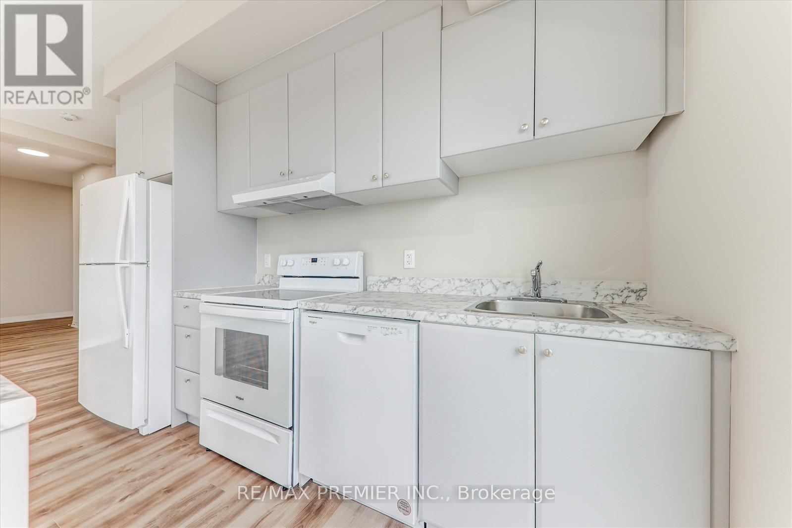 Lp-17 - 50 Herrick Avenue, St. Catharines, Ontario  L2P 0B8 - Photo 15 - X12813804