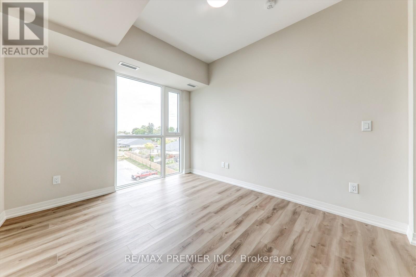 Lp-17 - 50 Herrick Avenue, St. Catharines, Ontario  L2P 0B8 - Photo 20 - X12813804