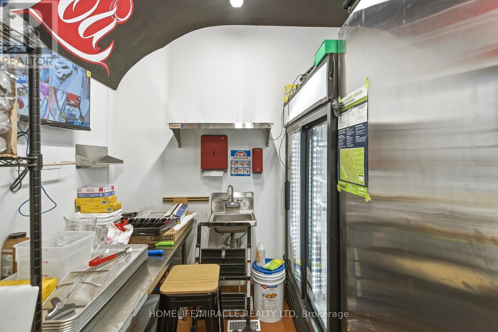 45 James Street, St. Catharines, Ontario  L2R 5B9 - Photo 7 - X12813834