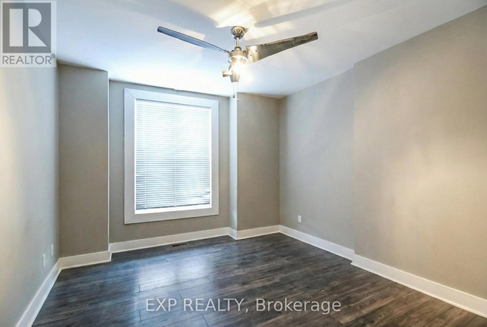 27 Ashley Street, Hamilton, Ontario  L8L 5S5 - Photo 8 - X12813836