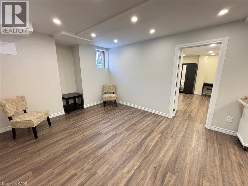 4640 Doug Wright Drive Unit# Bsmnt, Burlington, Ontario  L7M 0L7 - Photo 4 - 40803763