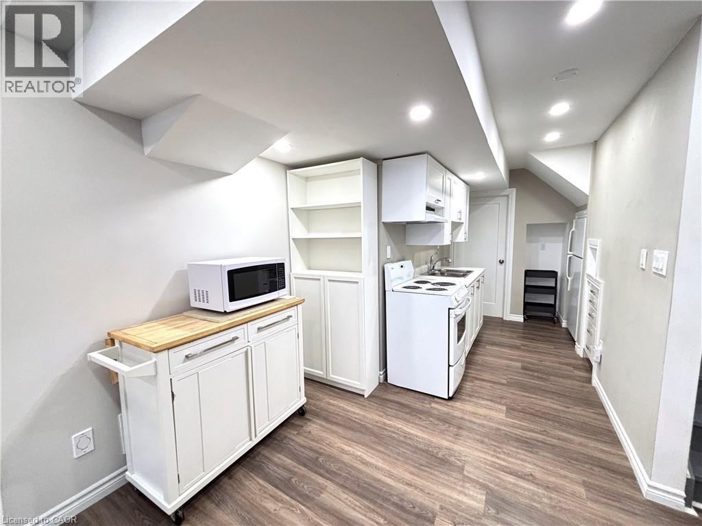 4640 Doug Wright Drive Unit# Bsmnt, Burlington, Ontario  L7M 0L7 - Photo 12 - 40803763