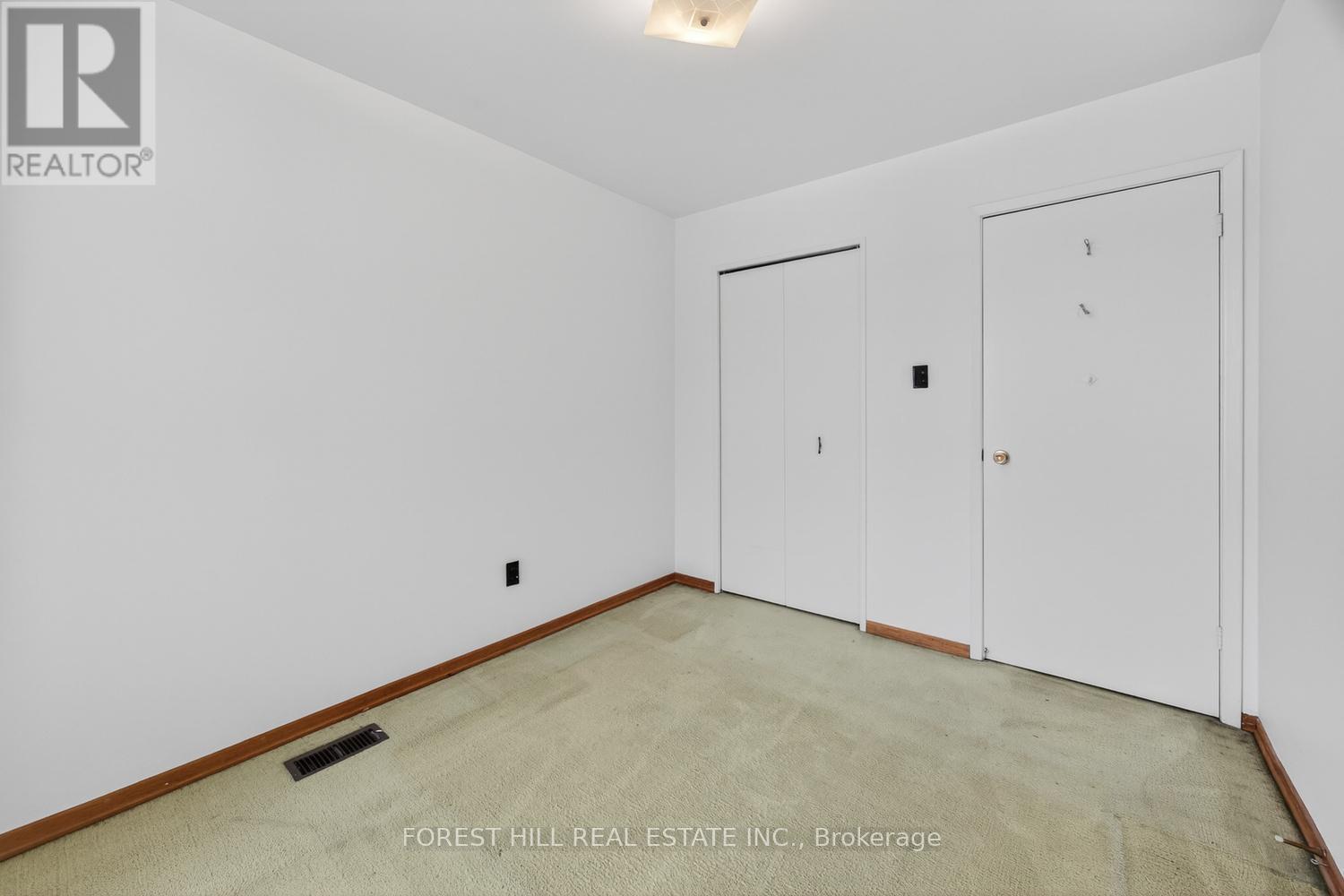 401 Cherokee Boulevard, Toronto, Ontario  M2H 2X1 - Photo 32 - C12810774