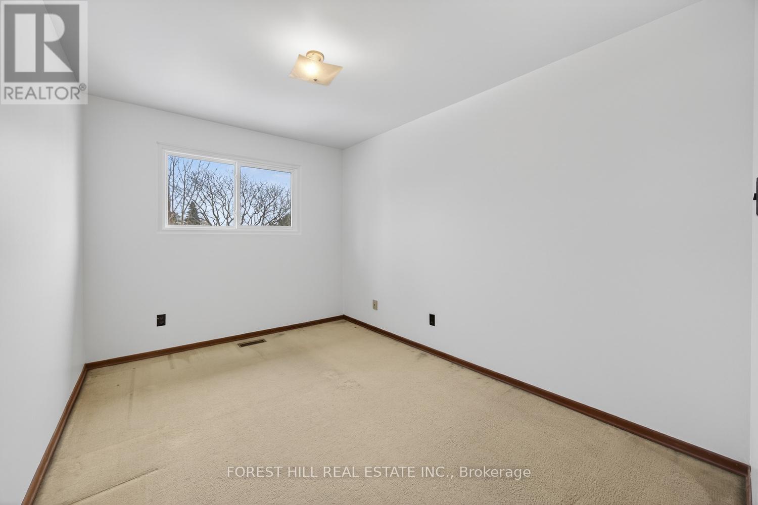 401 Cherokee Boulevard, Toronto, Ontario  M2H 2X1 - Photo 35 - C12810774