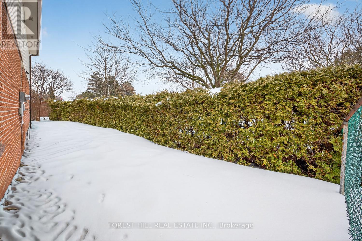 401 Cherokee Boulevard, Toronto, Ontario  M2H 2X1 - Photo 44 - C12810774