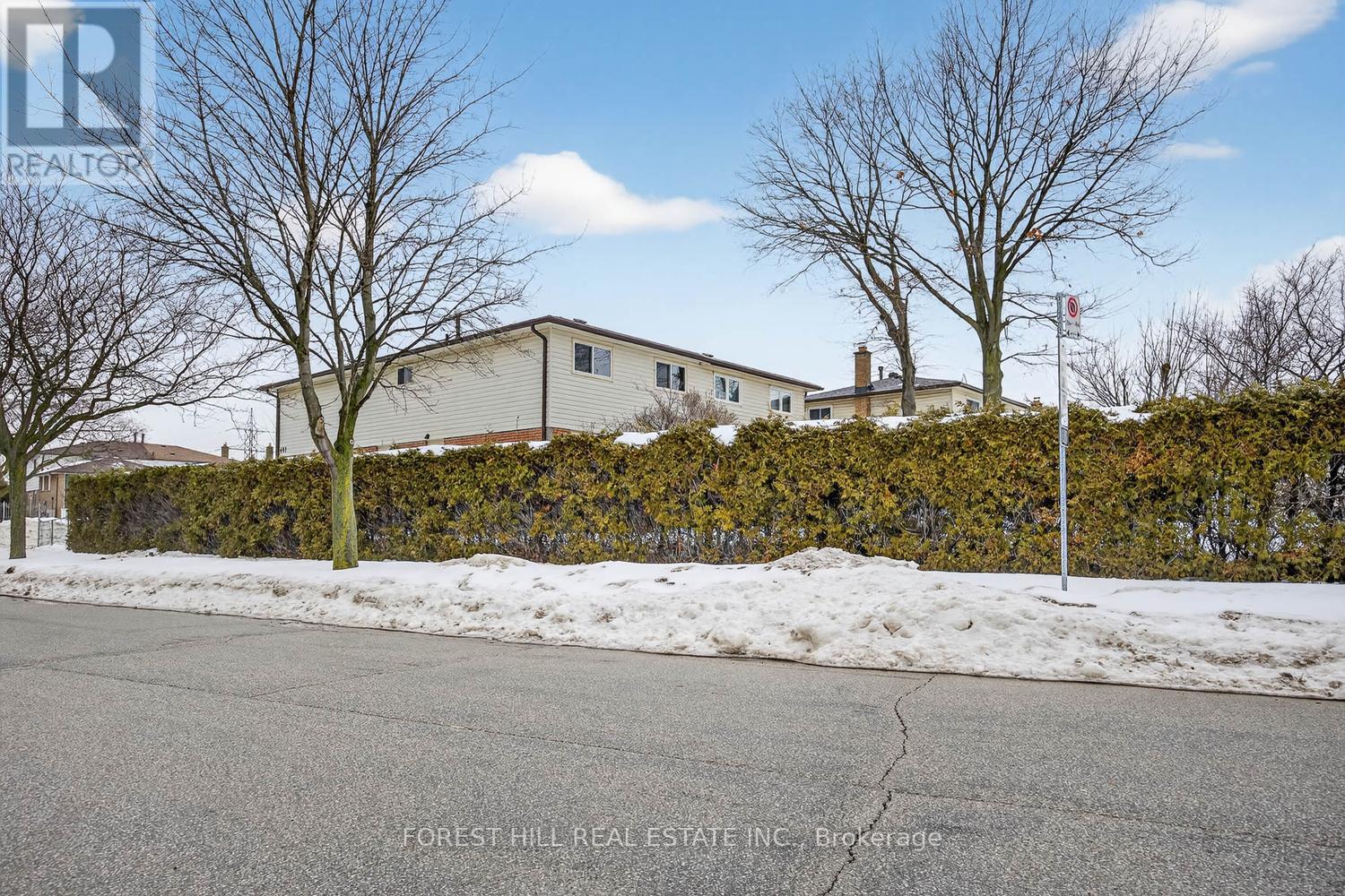 401 Cherokee Boulevard, Toronto, Ontario  M2H 2X1 - Photo 46 - C12810774