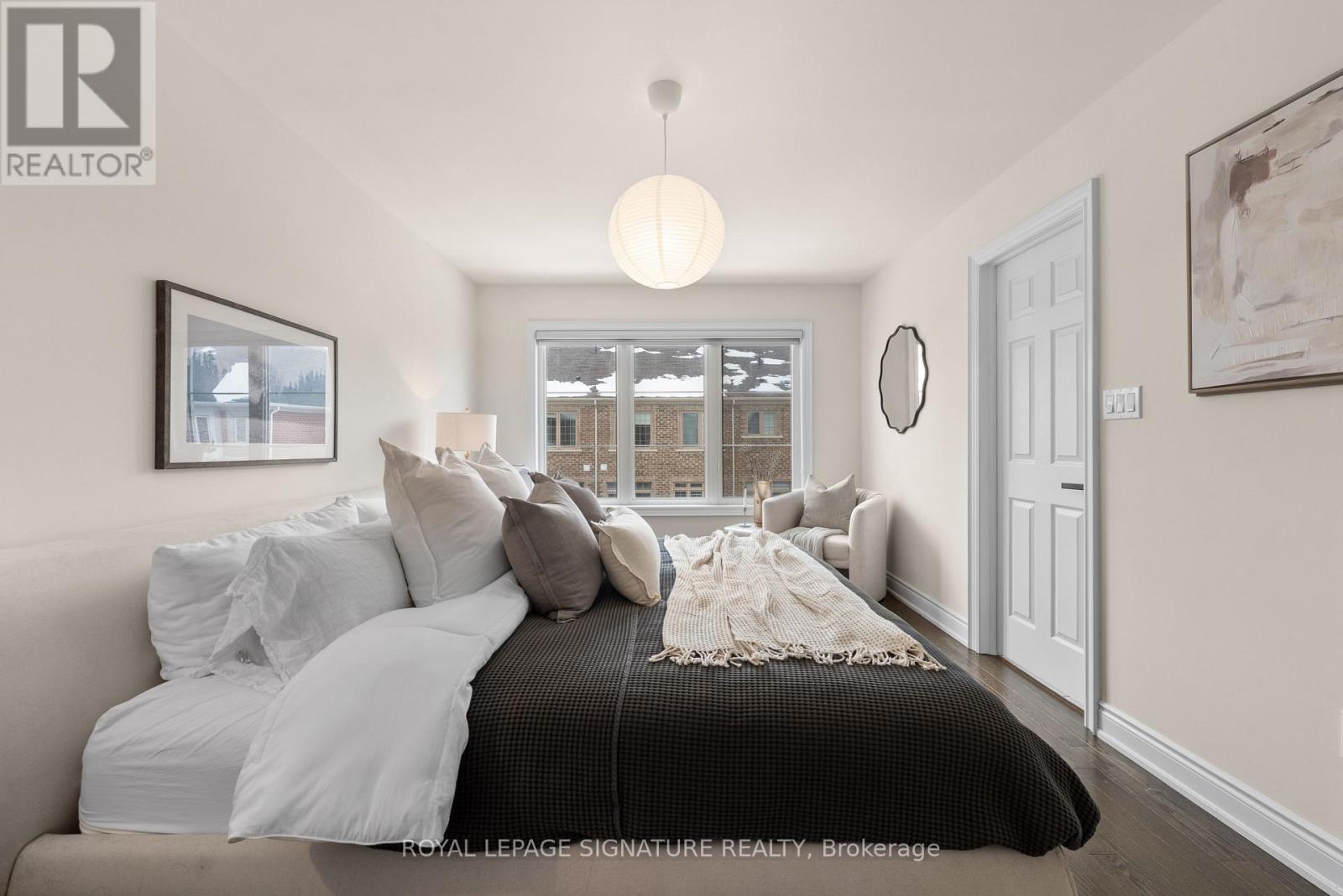 71 Farooq Boulevard, Vaughan, Ontario  L4H 4P3 - Photo 19 - N12813842