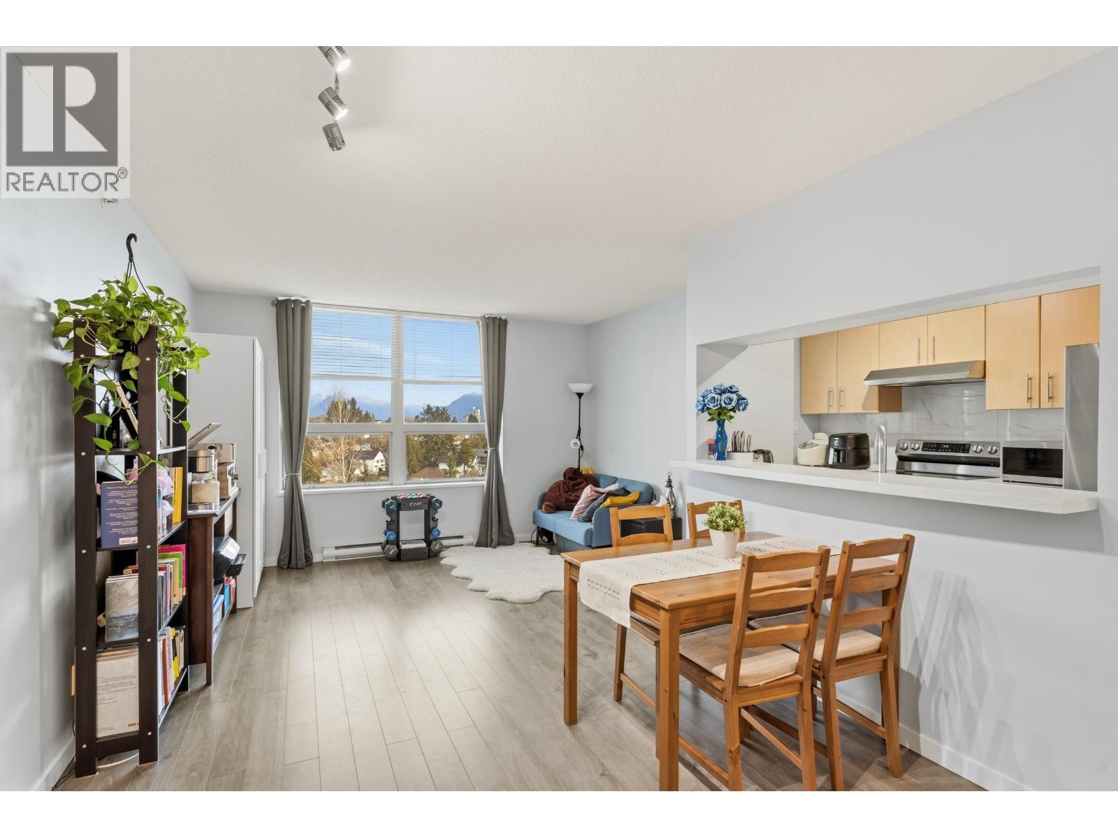 1101 3663 Crowley Drive, Vancouver, British Columbia  V5R 6H4 - Photo 6 - R3092401