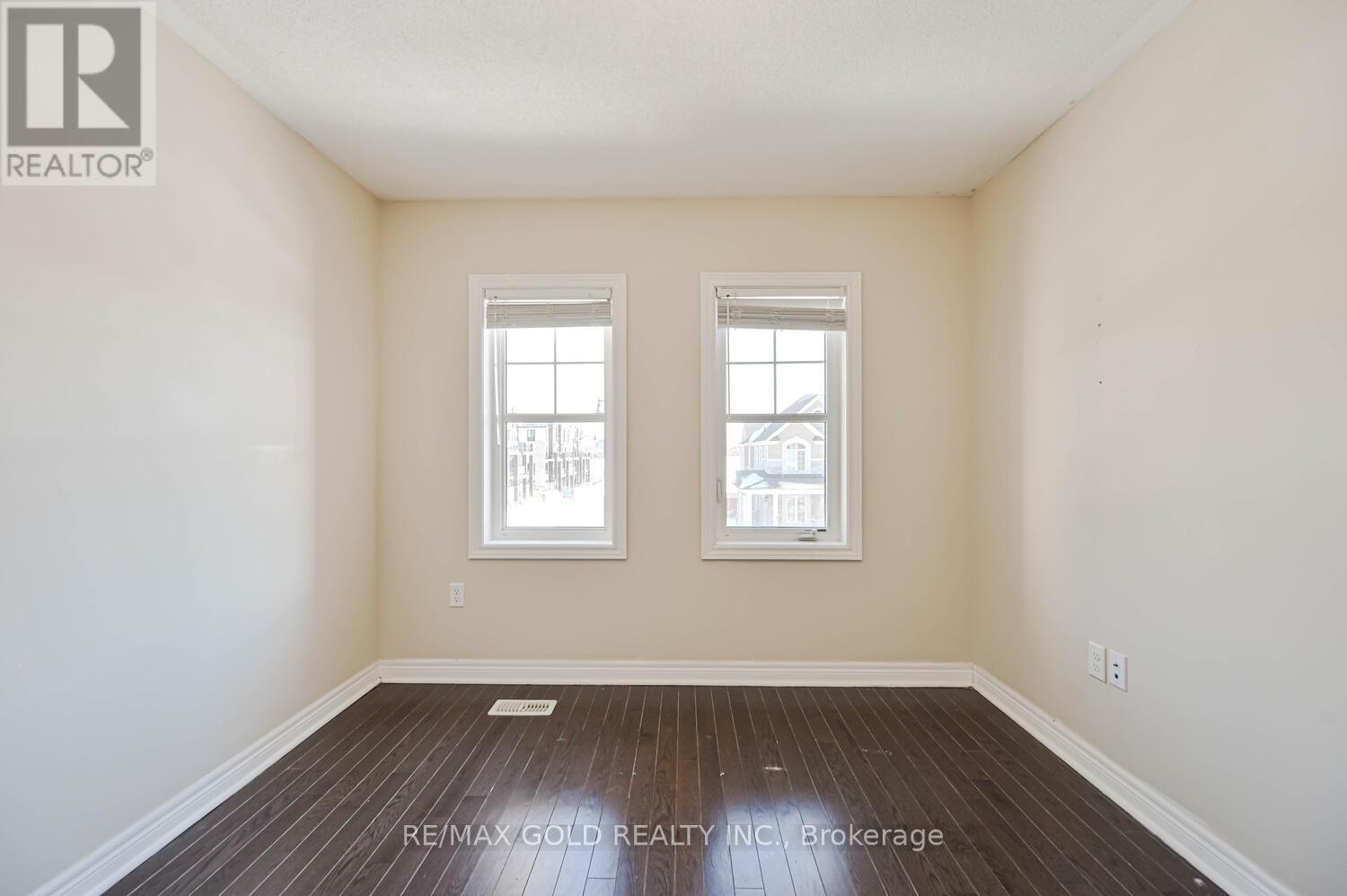 53 Finegan Circle, Brampton, Ontario  L7A 4Z8 - Photo 18 - W12730766