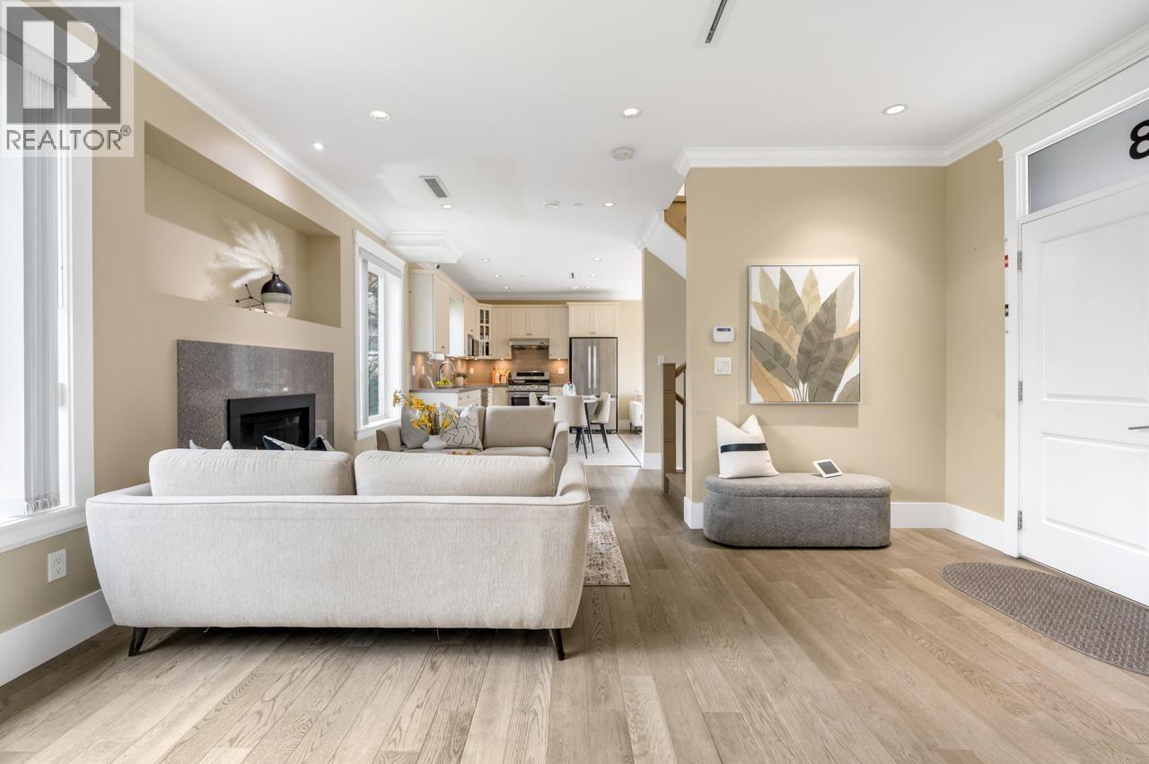 5828 Quebec Street, Vancouver, British Columbia  V5W 2N9 - Photo 3 - R3092860