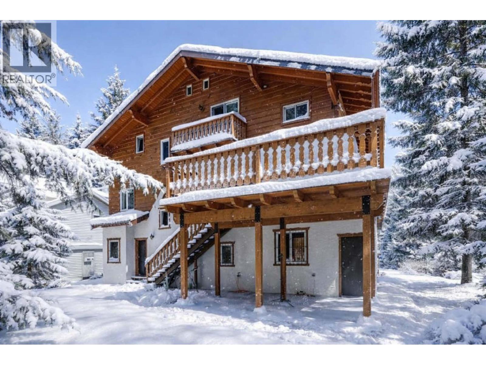 8512 Drifter Way, Whistler, British Columbia  V8E 0G2 - Photo 4 - R3092871