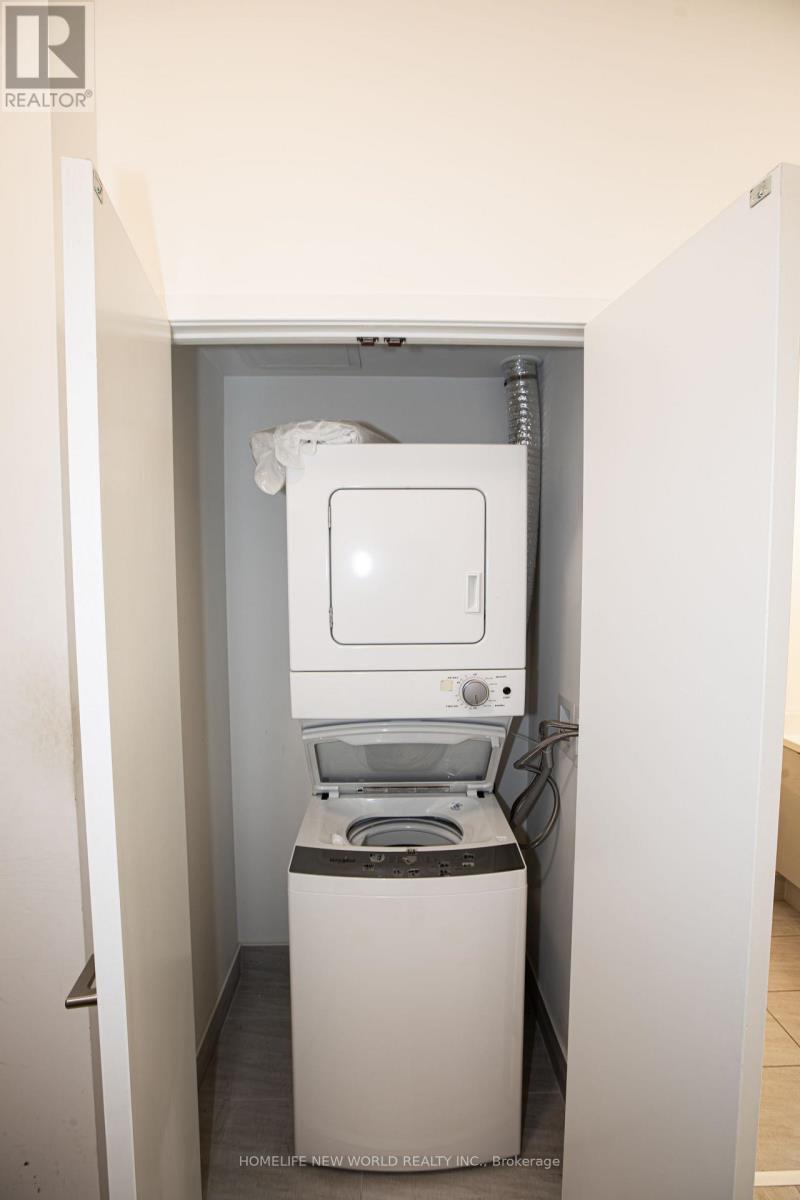 527 - 2908 Highway 7 Road, Vaughan, Ontario  L4K 0K5 - Photo 15 - N12813856