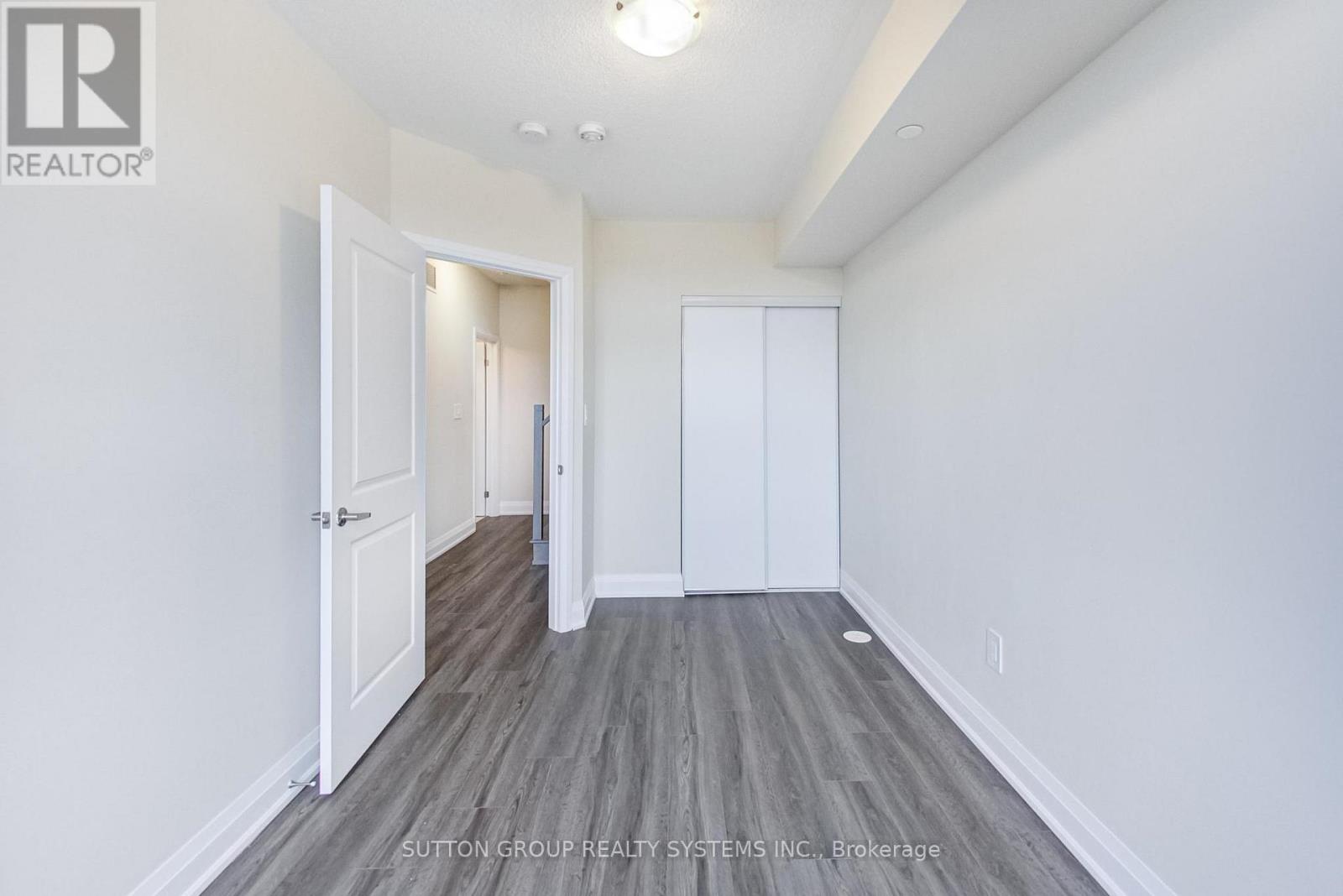 109 - 1573 Rose Way, Milton, Ontario  L9E 0J2 - Photo 25 - W12813860