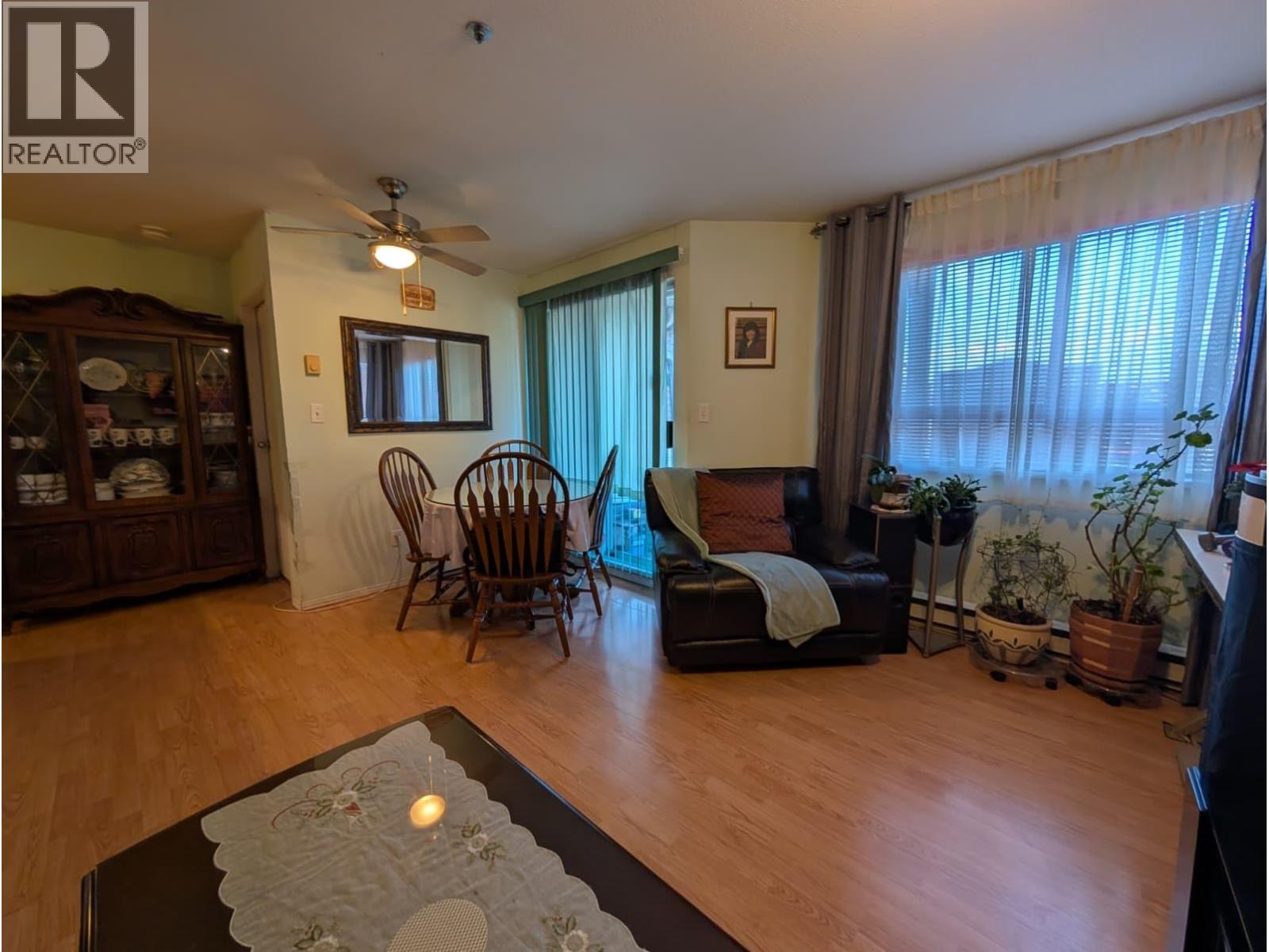 203 4950 Joyce Street, Vancouver, British Columbia  V5R 4G6 - Photo 4 - R3091855