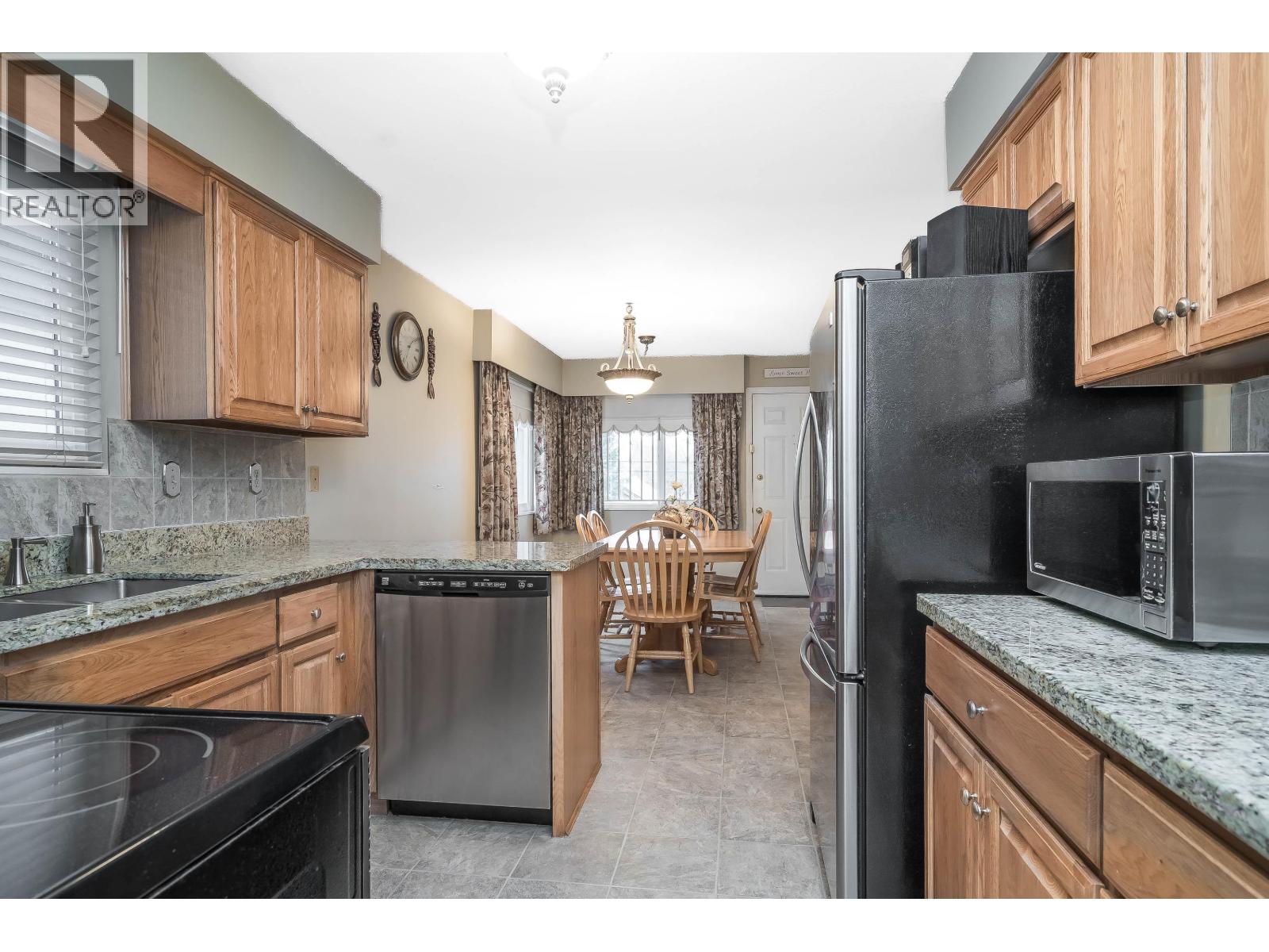 5262 Clarendon Street, Vancouver, British Columbia  V5R 3J8 - Photo 14 - R3092641