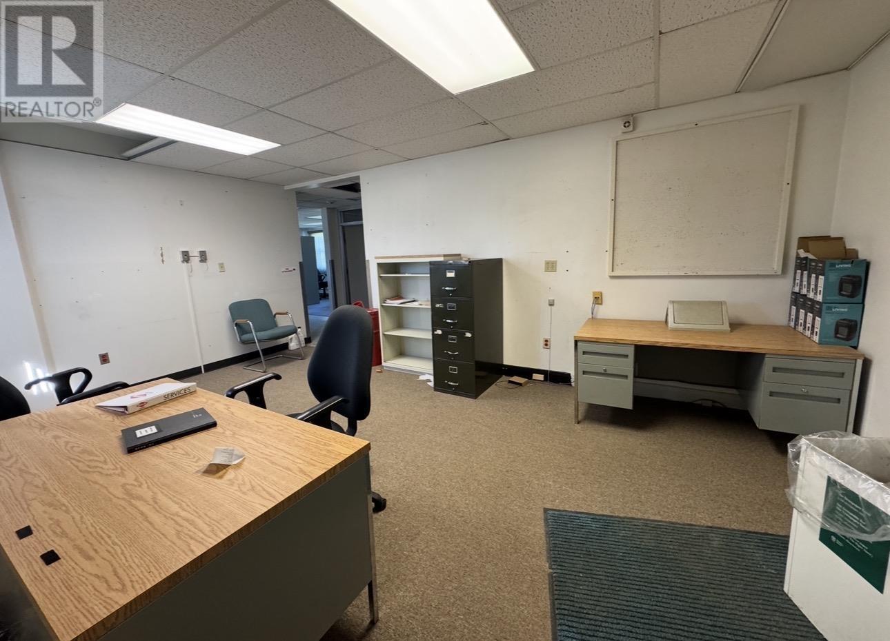 22 Low Ave, Gogama, Ontario  P0M 1W0 - Photo 12 - SM260201