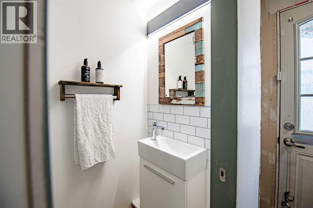 1012, 7050 Gray Drive, Red Deer, Alberta  T4P 1B9 - Photo 21 - A2285074