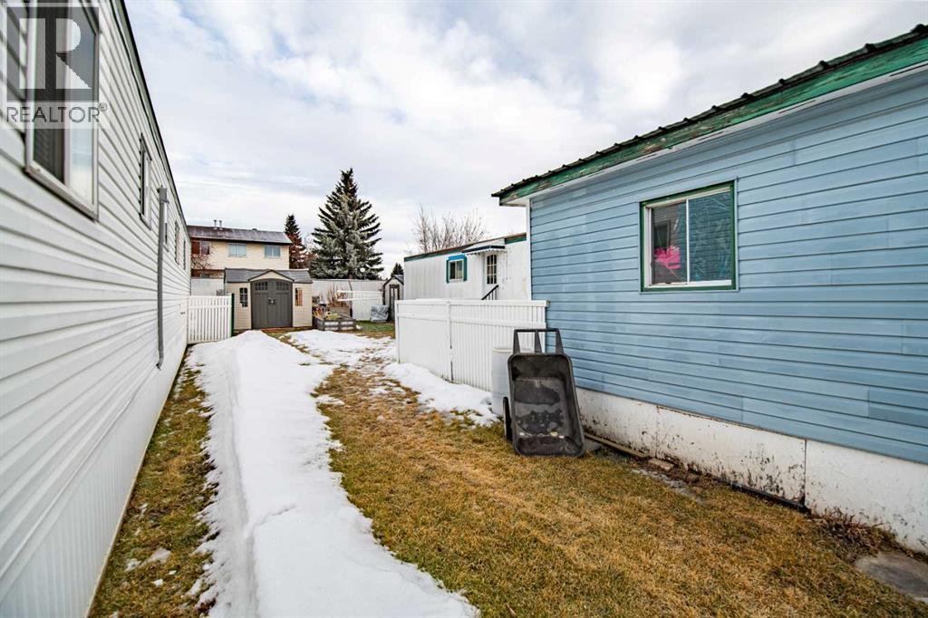 1012, 7050 Gray Drive, Red Deer, Alberta  T4P 1B9 - Photo 33 - A2285074