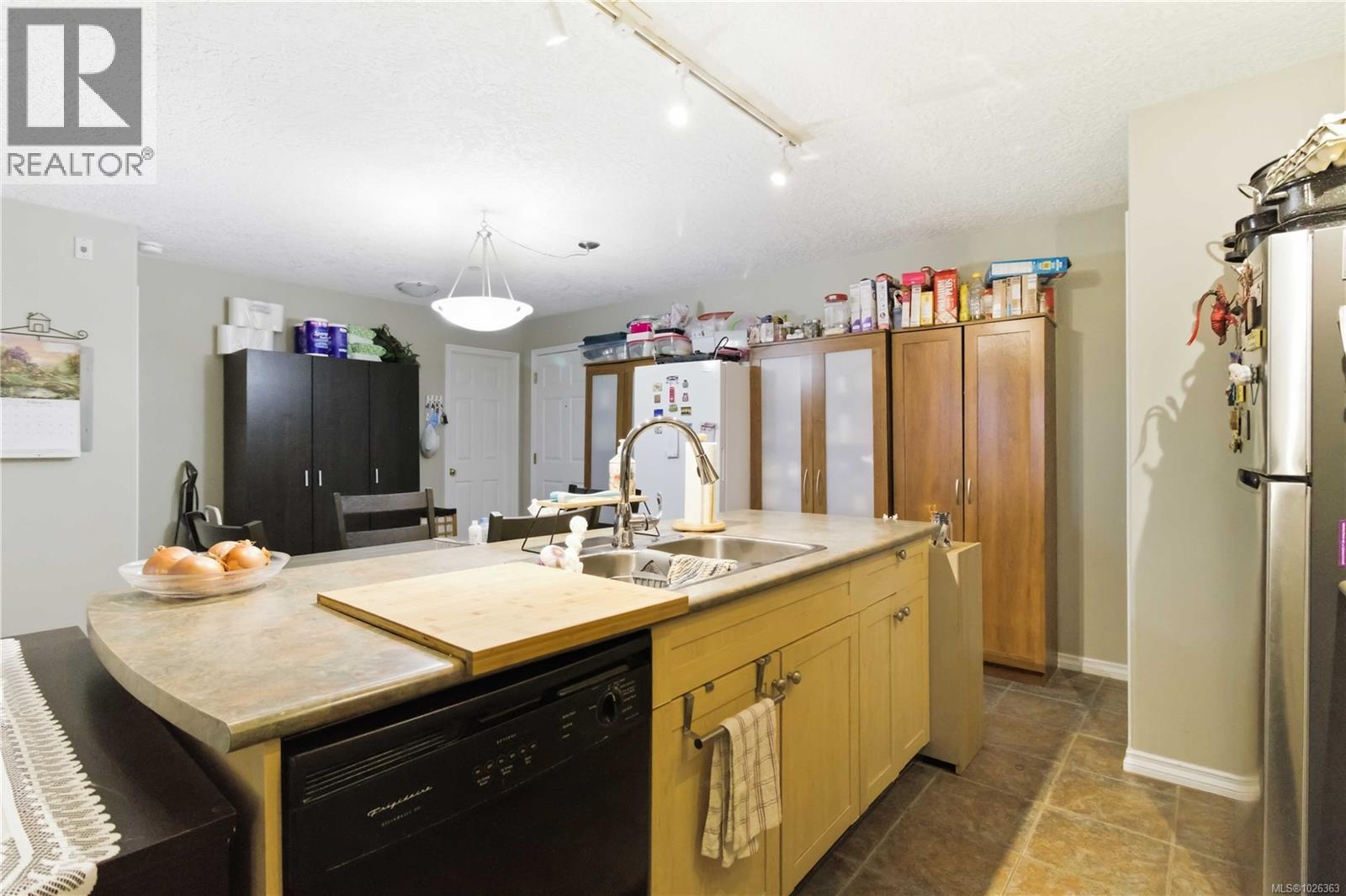 204 893 Hockley Ave, Langford, British Columbia  V9B 2V8 - Photo 12 - 1026363