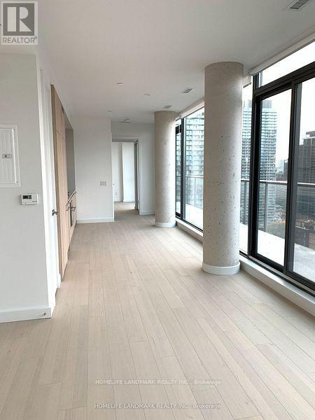 2605 - 81 Wellesley Street E, Toronto, Ontario  M4Y 0C5 - Photo 5 - C12813898